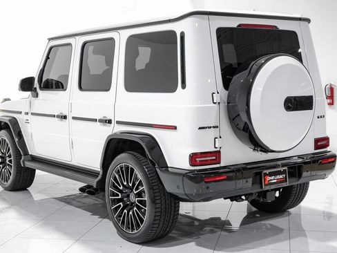 Used 2025 Mercedes-Benz G 63 AMG 4MATIC image 9
