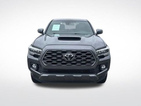 Used 2023 Toyota Tacoma TRD Sport w/ Technology Package RWD image 2