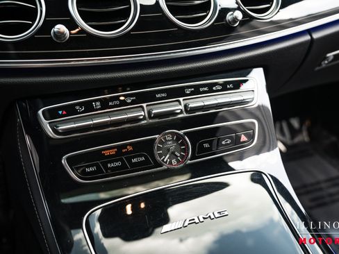 Used 2018 Mercedes-Benz E 63 AMG S image 25