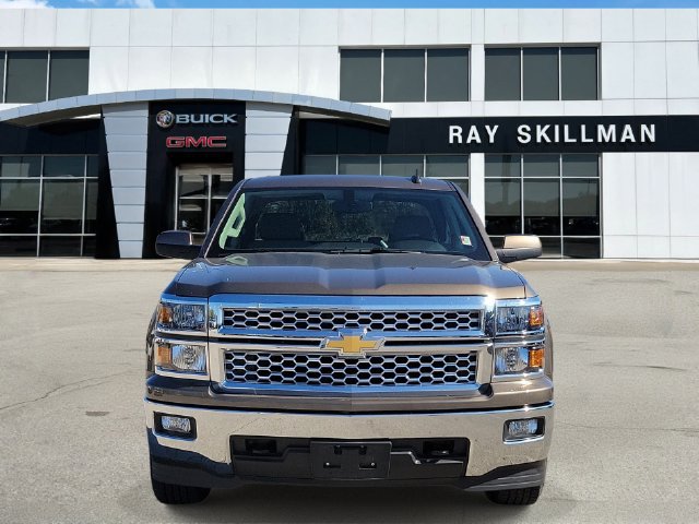 Used 2015 Chevrolet Silverado 1500 LT w/ All Star Edition AWD/4WD image 2