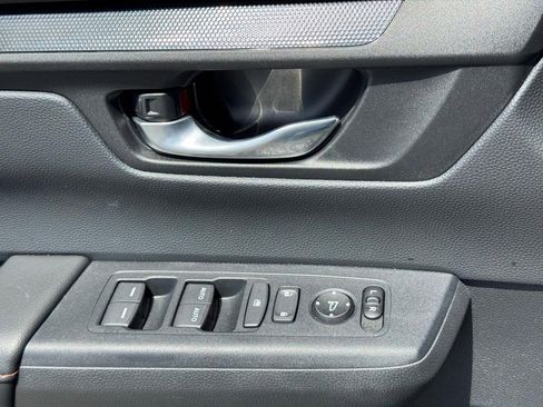 Certified 2025 Honda CR-V Sport image 26