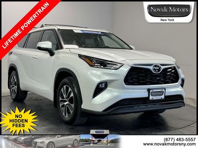Used 2022 Toyota Highlander XLE