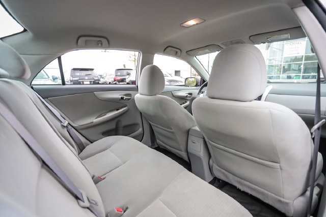 Used 2010 Toyota Corolla LE FWD image 53