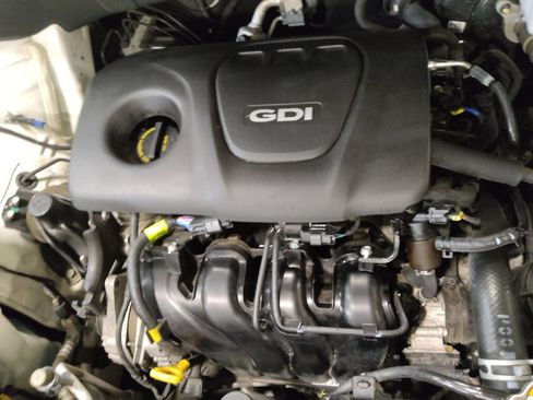 Used 2019 Kia Soul FWD image 30