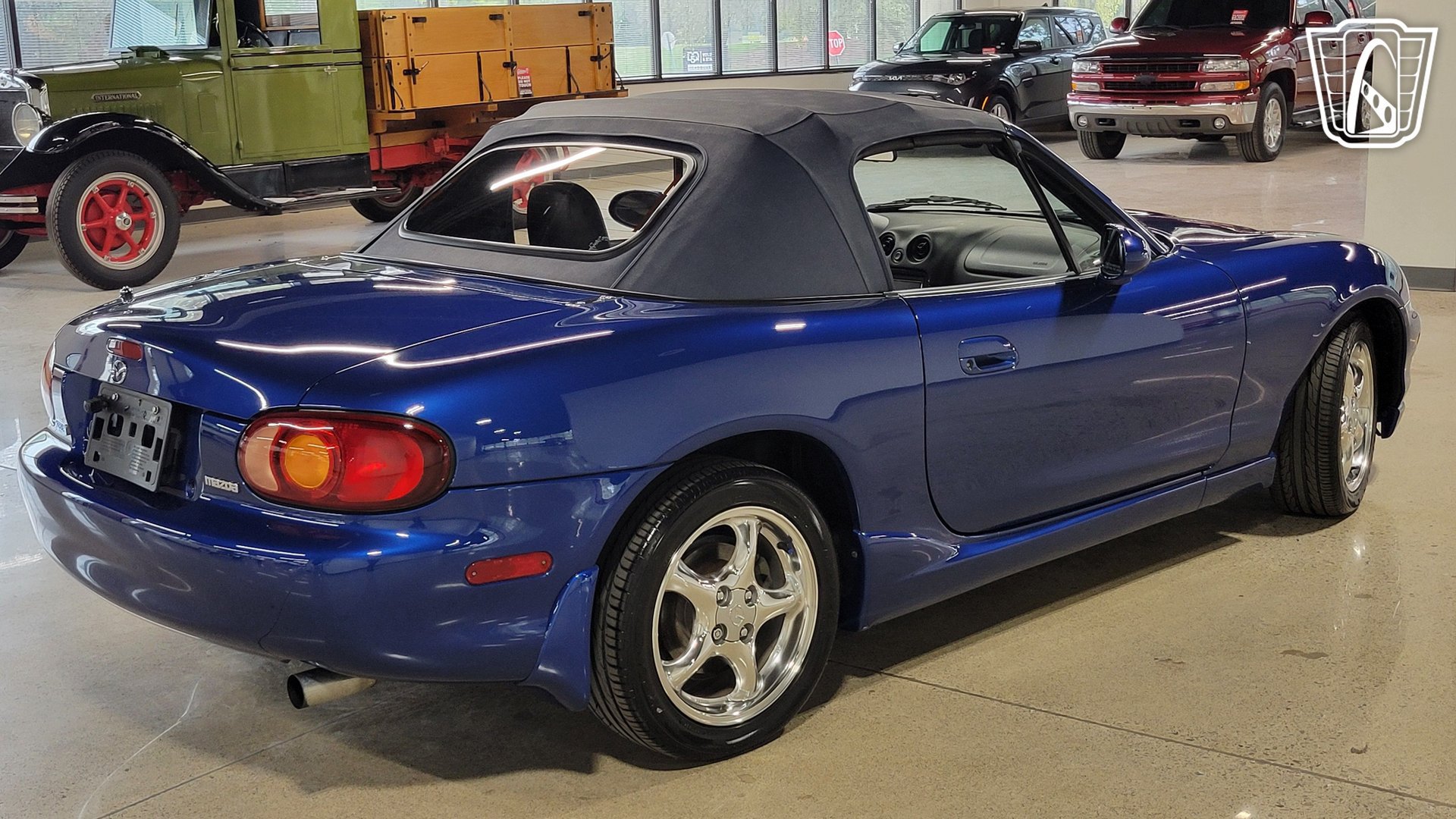 Used 1999 MAZDA MX-5 Miata RWD image 33