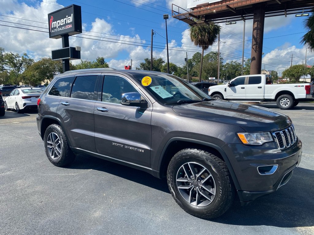 Used 2019 Jeep Grand Cherokee Limited AWD/4WD image 5