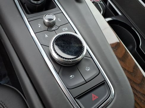 Used 2023 Cadillac Escalade ESV Sport Platinum AWD/4WD image 35