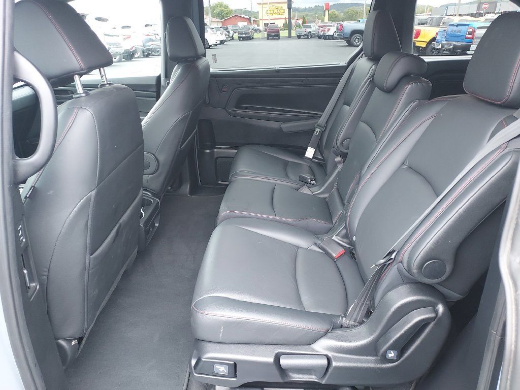 Used 2024 Honda Odyssey Sport image 14