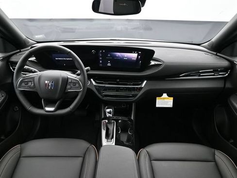 Used 2026 Buick Envista Avenir FWD image 12