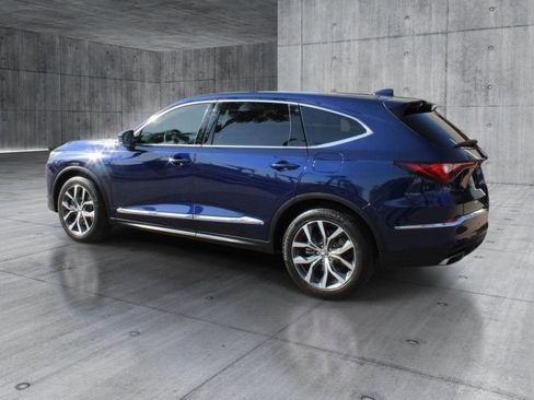 Used 2023 Acura MDX FWD w/ Technology Package image 3