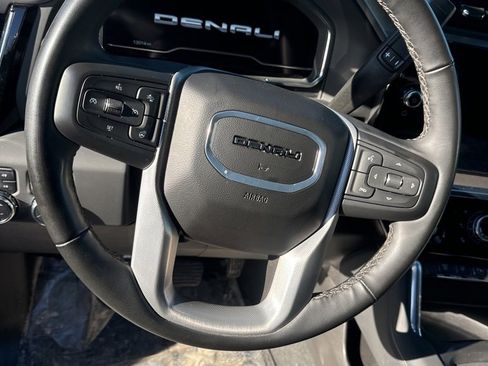 Used 2024 GMC Sierra 2500 Denali w/ Technology Package image 21