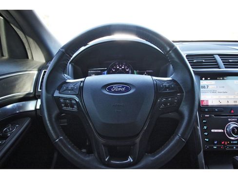 Used 2018 Ford Explorer Sport w/ Equipment Group 401A image 16