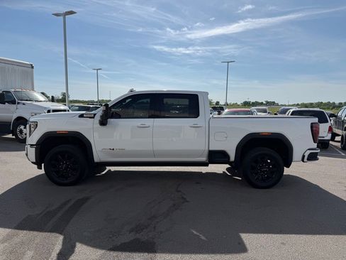 Used 2024 GMC Sierra 2500 AT4 w/ AT4 Premium Plus Package image 23