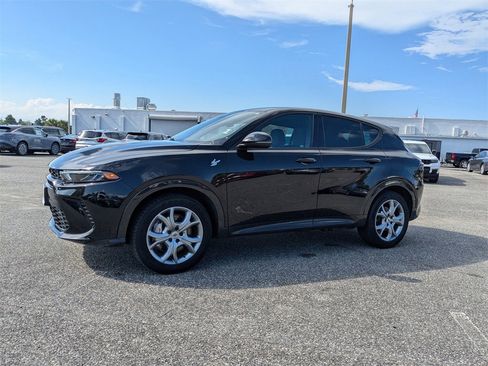 Used 2024 Dodge Hornet R/T image 6