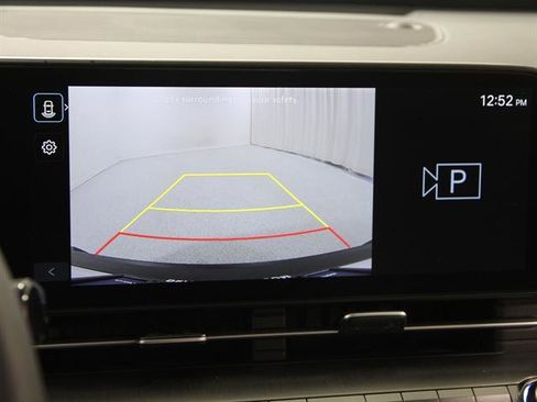 Certified 2025 Hyundai Kona SEL image 13