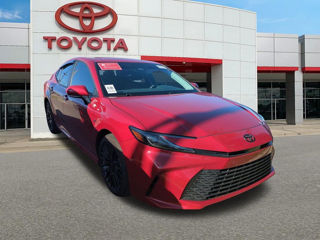 Used 2026 Toyota Camry LE FWD image 35