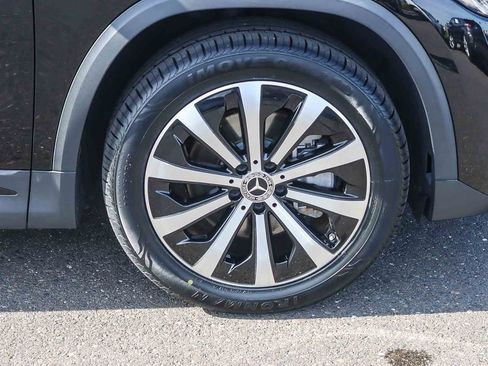 Used 2021 Mercedes-Benz GLA 250 4MATIC image 16