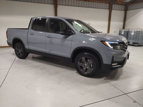 Used 2026 Honda Ridgeline TrailSport image 2