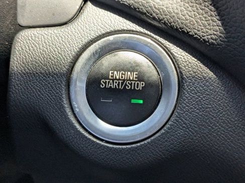 Used 2022 Chevrolet Equinox LT FWD image 27