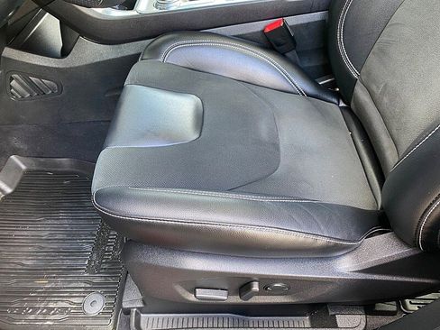 Used 2022 Ford Edge ST w/ Equipment Group 401A AWD/4WD image 25