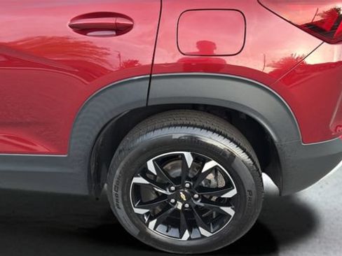 Used 2023 Chevrolet TrailBlazer LT w/ Convenience Package AWD/4WD image 34