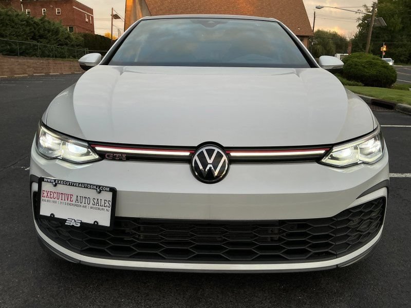 Used 2023 Volkswagen GTI Autobahn FWD image 2
