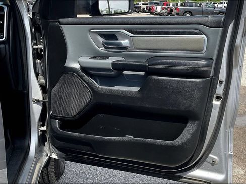 Used 2020 RAM 1500 Big Horn AWD/4WD image 20