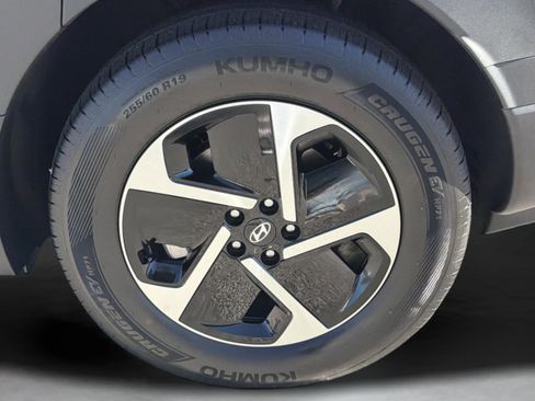 New 2026 Hyundai Ioniq 9 SE AWD/4WD image 27