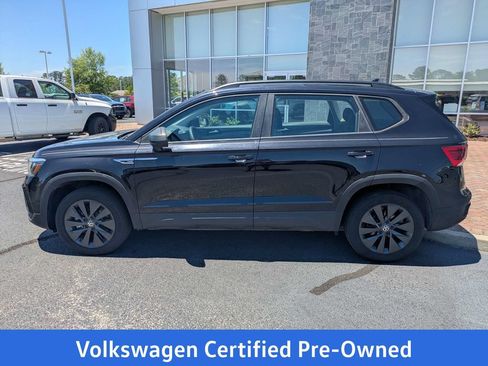 Certified 2024 Volkswagen Taos S FWD image 8