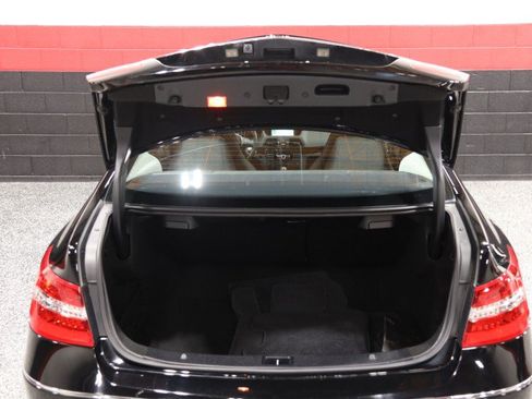 Used 2013 Mercedes-Benz E 350 4MATIC Coupe image 31