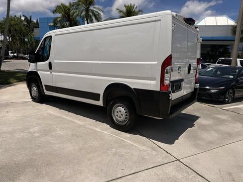 Used 2025 RAM ProMaster 2500 w/ Convenience Group FWD image 33