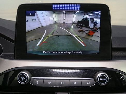 Used 2022 Ford Escape SEL image 24