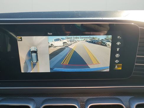 Used 2021 Mercedes-Benz GLE 580 4MATIC image 44