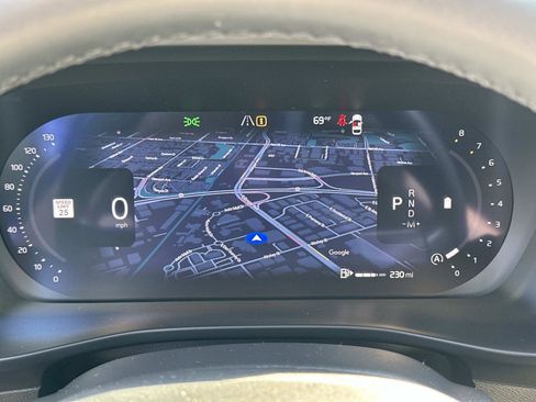 Certified 2026 Volvo XC40 B5 Plus w/ Protection Package Premier image 10