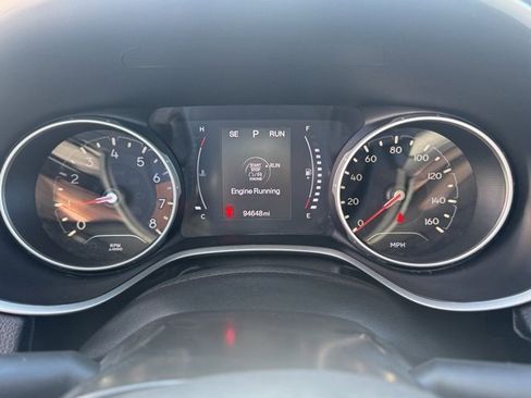 Used 2019 Jeep Compass Latitude w/ Cold Weather Group image 14