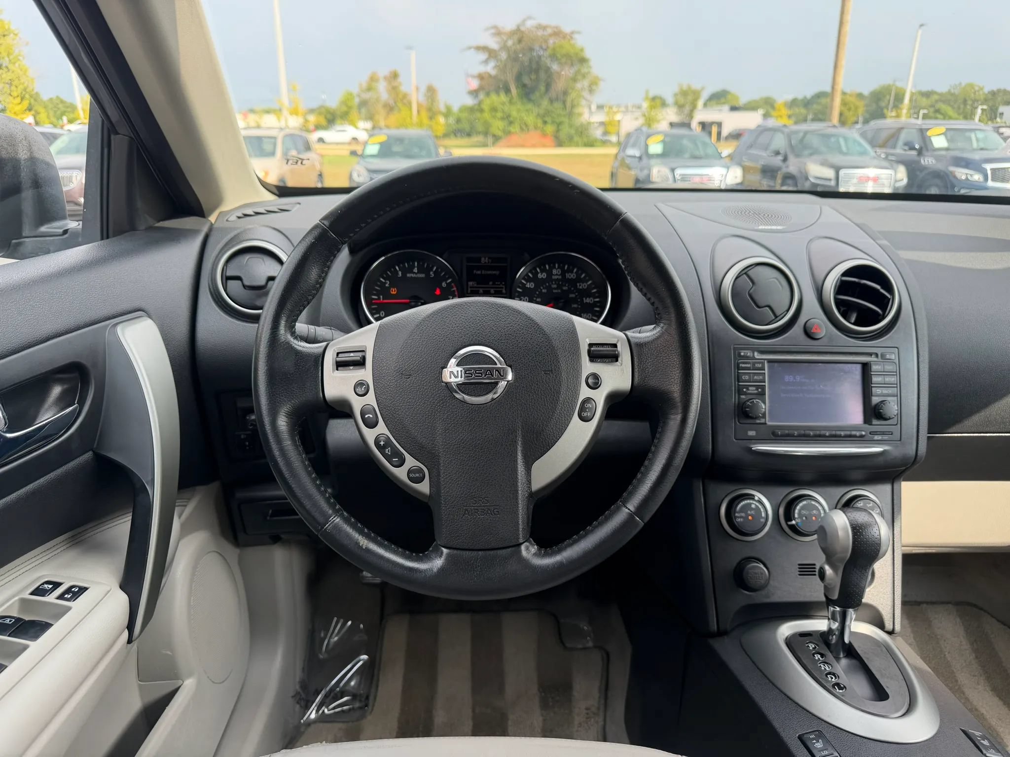 Used 2011 Nissan Rogue SV w/ SL Pkg AWD/4WD image 10