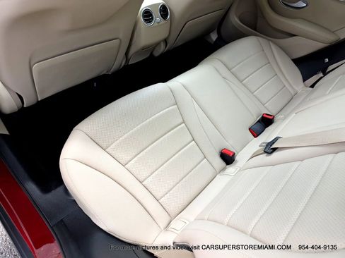 Used 2016 Mercedes-Benz GLC 300 w/ Multimedia Package image 30