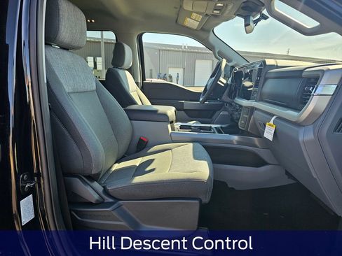 New 2025 Ford F350 XLT w/ Black Appearance Package image 17