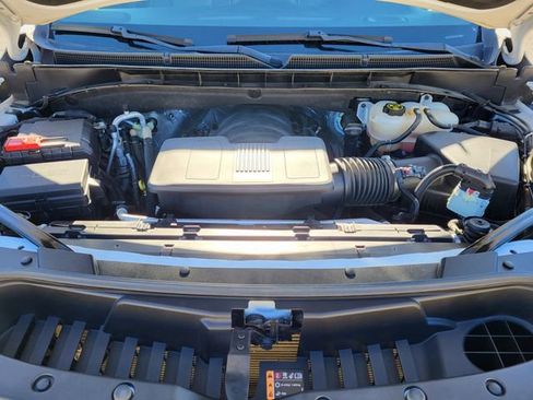 Used 2023 GMC Yukon SLT image 24