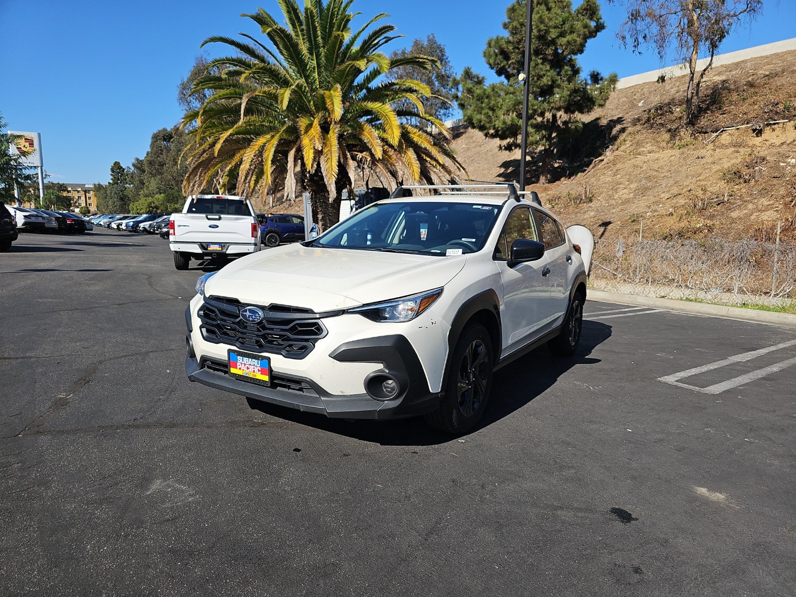 Used 2024 Subaru Crosstrek 2.0i AWD/4WD image 3