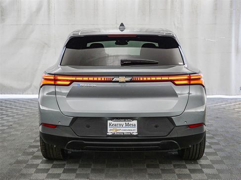 New 2026 Chevrolet Equinox EV LT image 7