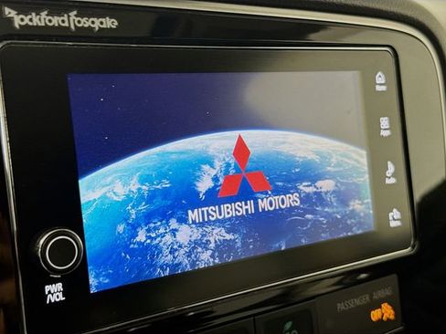 Used 2018 Mitsubishi Outlander GT image 15