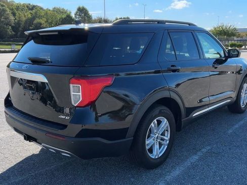Used 2022 Ford Explorer XLT w/ Equipment Group 202A image 53