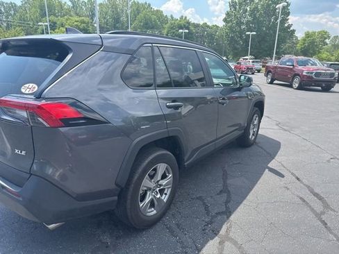 Used 2023 Toyota RAV4 XLE FWD image 7