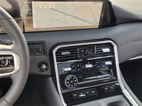 New 2026 Nissan Armada Platinum Reserve image 17