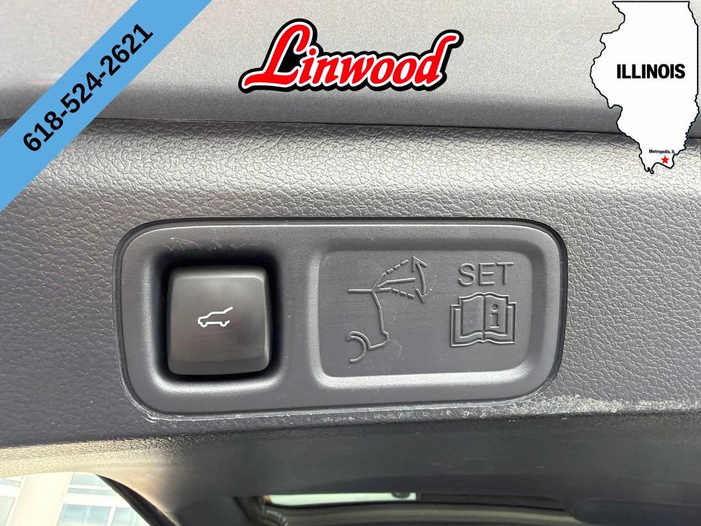Used 2024 Ford Expedition Limited AWD/4WD image 17