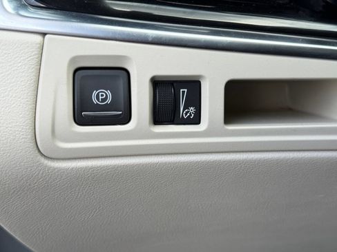 Used 2024 Cadillac XT6 Premium Luxury AWD/4WD image 22