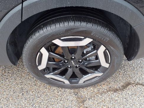 Used 2025 Kia Telluride S image 25