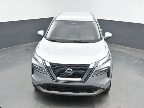 Used 2022 Nissan Rogue SV FWD image 14