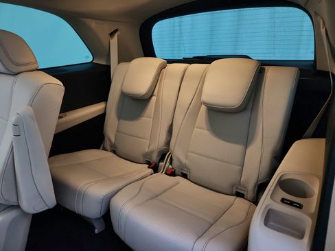 New 2026 Mercedes-Benz GLS 450 4MATIC image 12